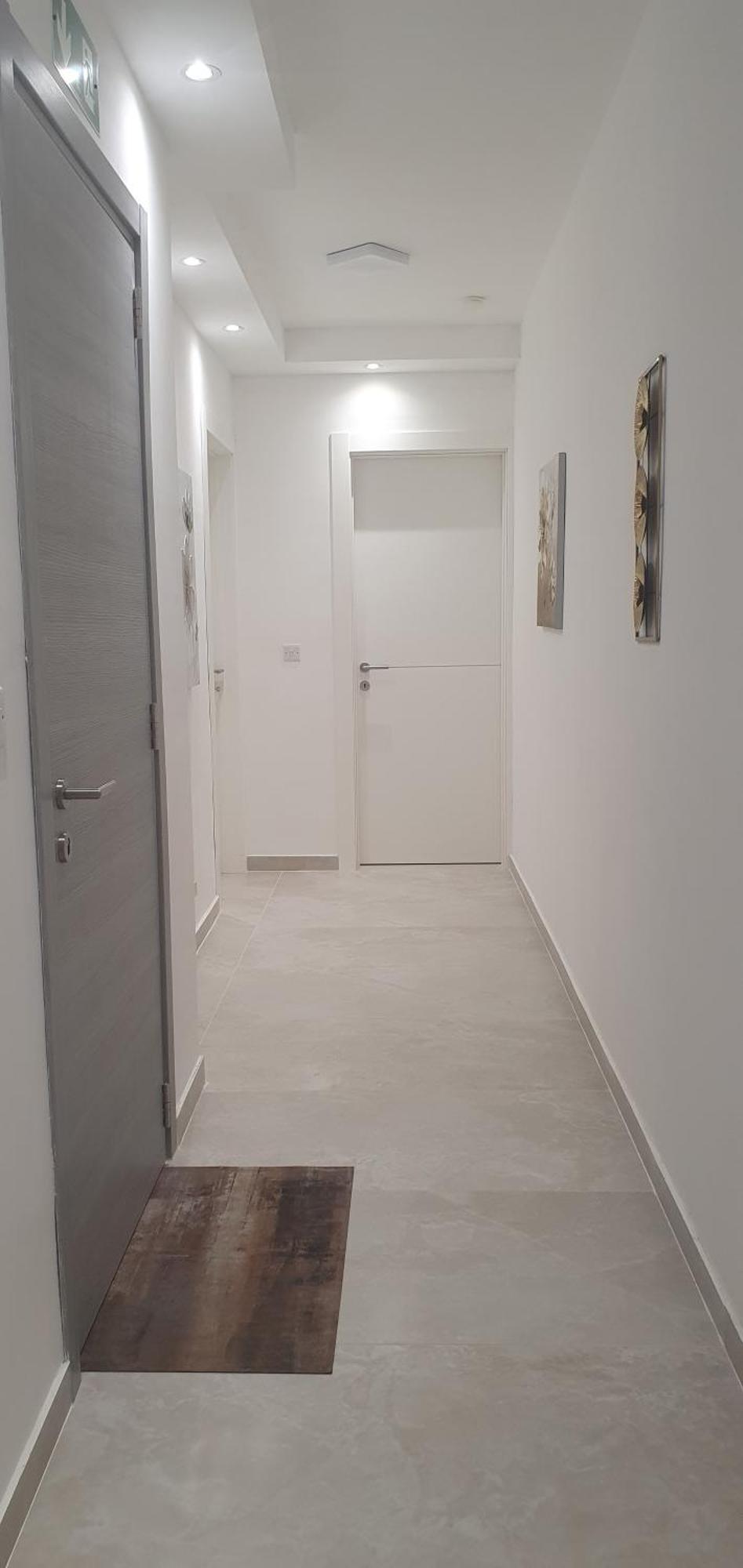 Centre Point Comfort Apartment San Pawl il-Baħar Kültér fotó
