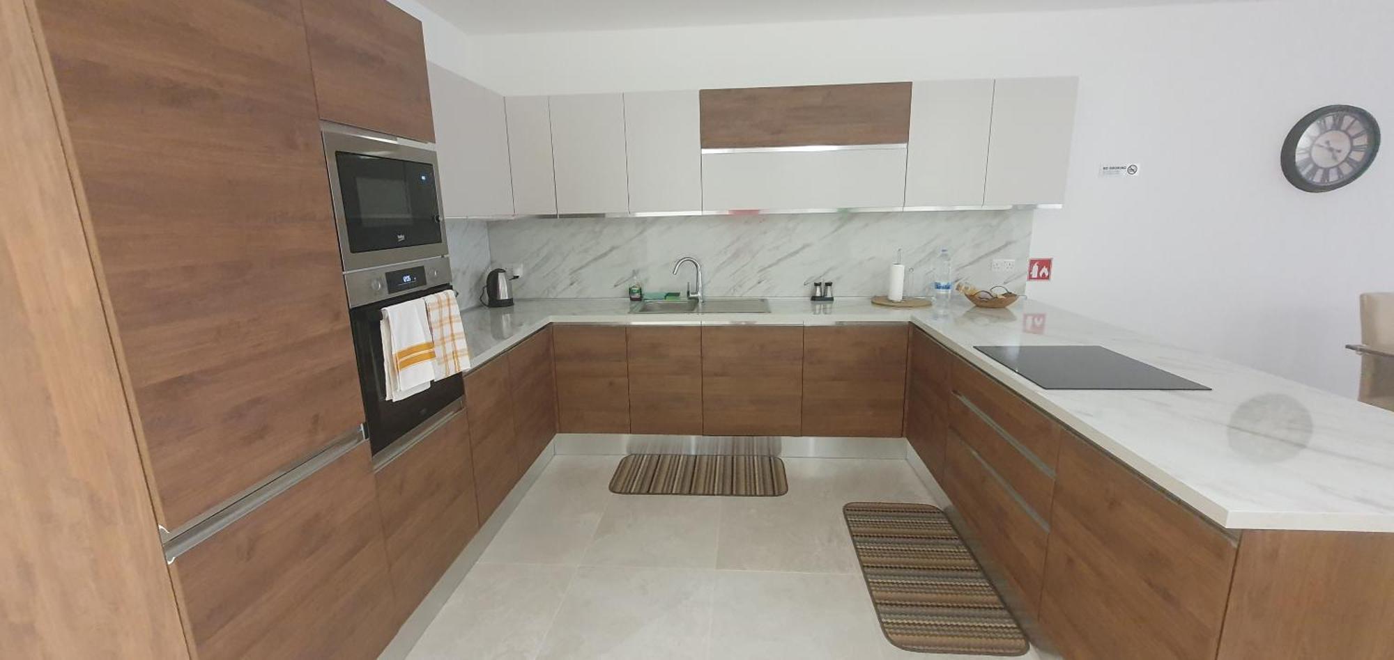 Centre Point Comfort Apartment San Pawl il-Baħar Kültér fotó