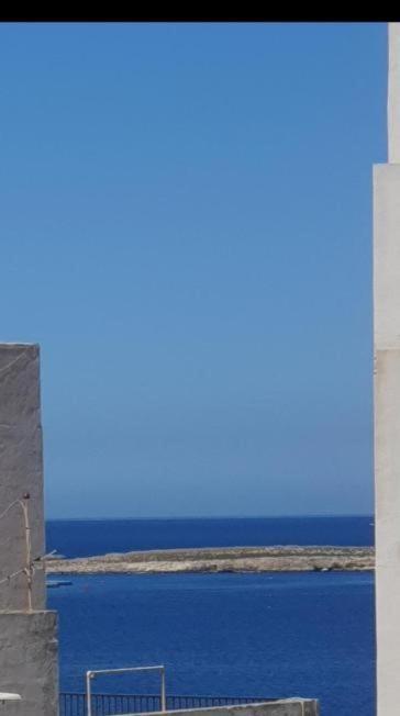 Centre Point Comfort Apartment San Pawl il-Baħar Kültér fotó